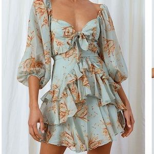 Selfie Leslie Flower Child Lily dress